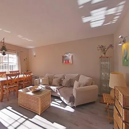 Apartamento Soleado Cerca De La Playa En Montemar Torremolinos